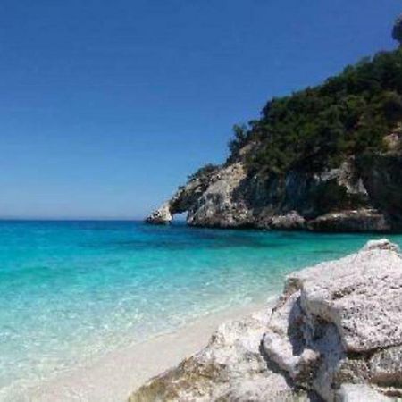 Casa In Riva Al Mare Apartment Cala Gonone Bagian luar foto