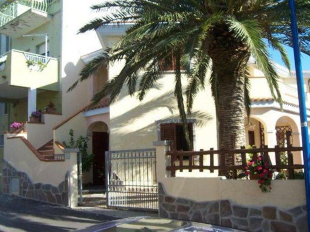 Casa In Riva Al Mare Apartment Cala Gonone Bagian luar foto